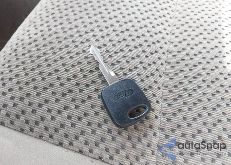 2003 Ford F-150 Lariat/Xl/Xlt из США, поврежденный, VIN 1FTRX18L33NA05126